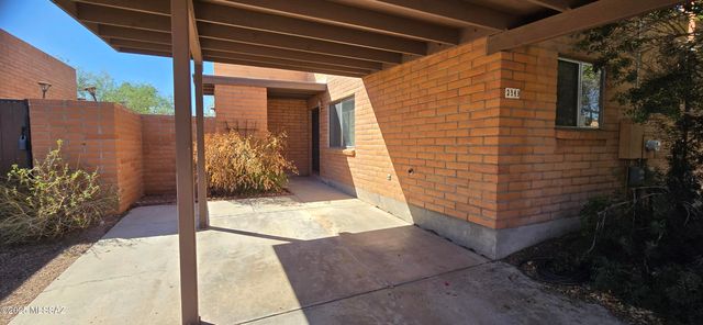 3849 N Pasatiempo Place, Tucson, AZ 85705