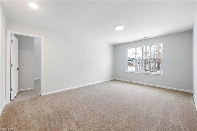 6407 Gardenview Road 33, Pleasant Garden, NC 27313