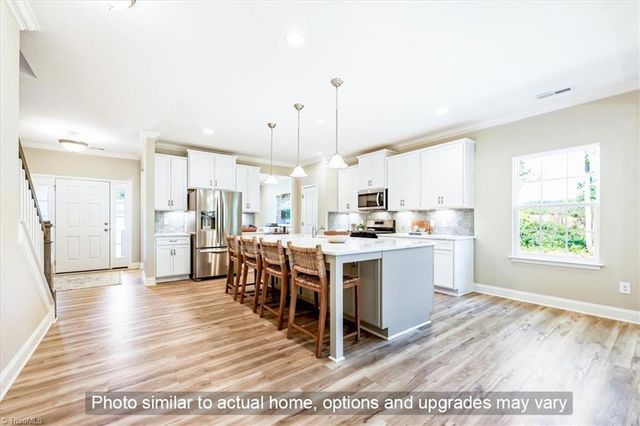 6407 Gardenview Road 33, Pleasant Garden, NC 27313