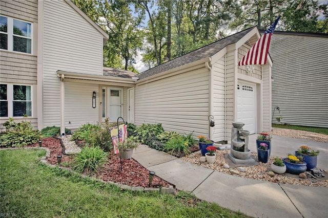 1004 Myrtle CT, Newport News, VA 23608
