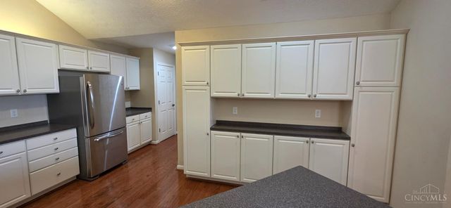 1414 Cotswold Lane, Hamilton, OH 45013