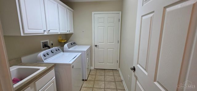 1414 Cotswold Lane, Hamilton, OH 45013