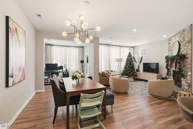 850 Dipper Lane 5, Aurora, OH 44202