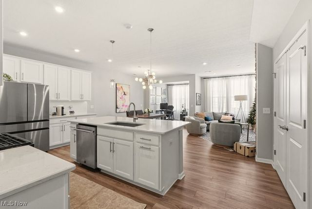 850 Dipper Lane 5, Aurora, OH 44202