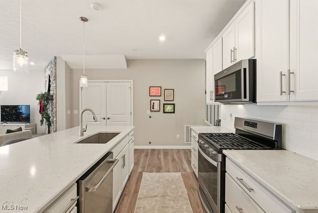 850 Dipper Lane 5, Aurora, OH 44202