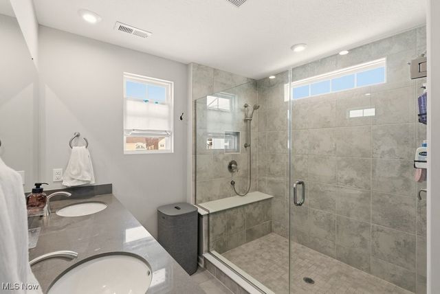 850 Dipper Lane 5, Aurora, OH 44202