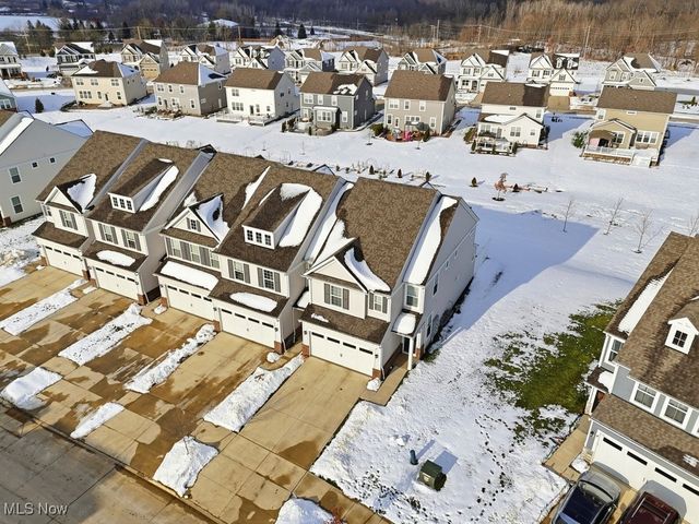 850 Dipper Lane 5, Aurora, OH 44202