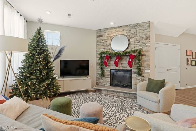 850 Dipper Lane 5, Aurora, OH 44202