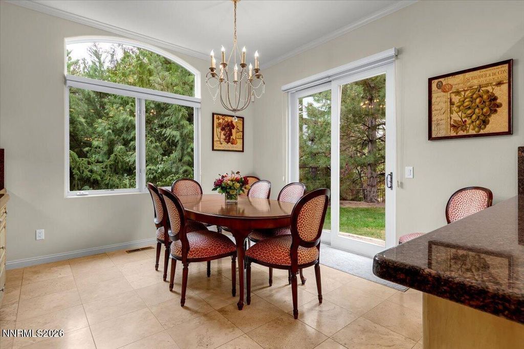 Image 21 of property listing at 5820 Strasbourg Court, Reno, NV 89511