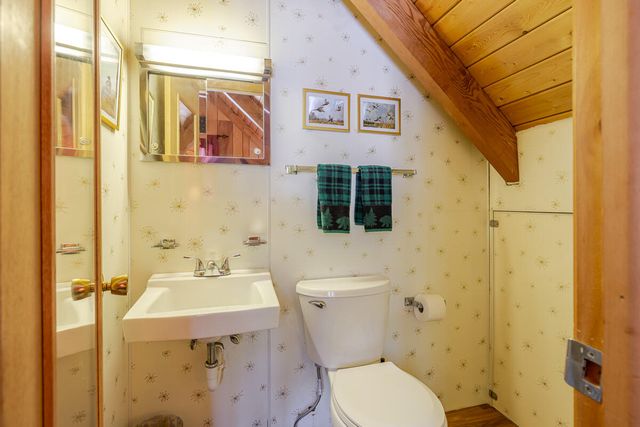 44 Red Fox Drive, Jay, NY 12941