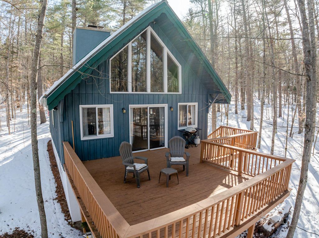 44 Red Fox Drive, Jay, NY 12941