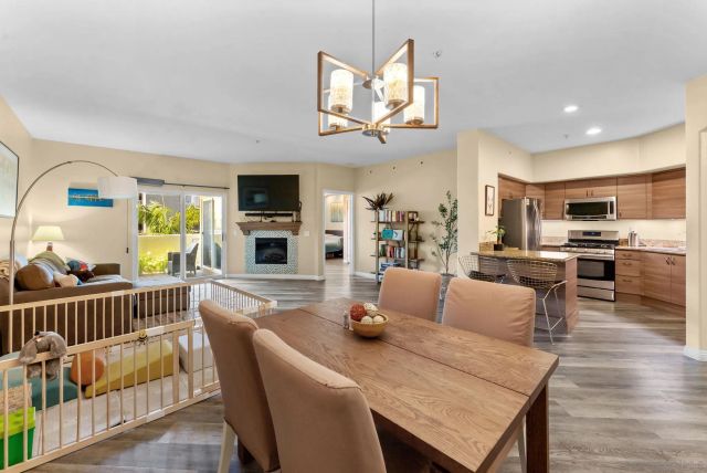 1100 Civic Center Dr C25, Oceanside, CA 92054