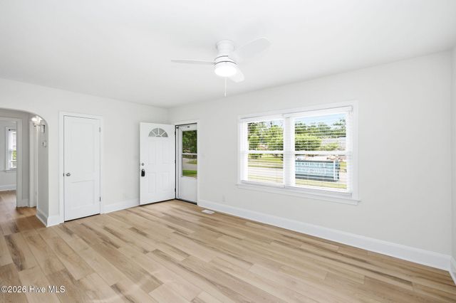 521 Thomas Avenue, Wilmington, NC 28405