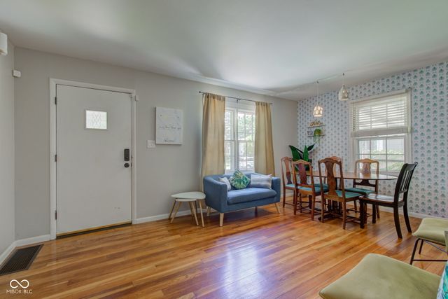 315 W 43rd Street, Indianapolis, IN 46208