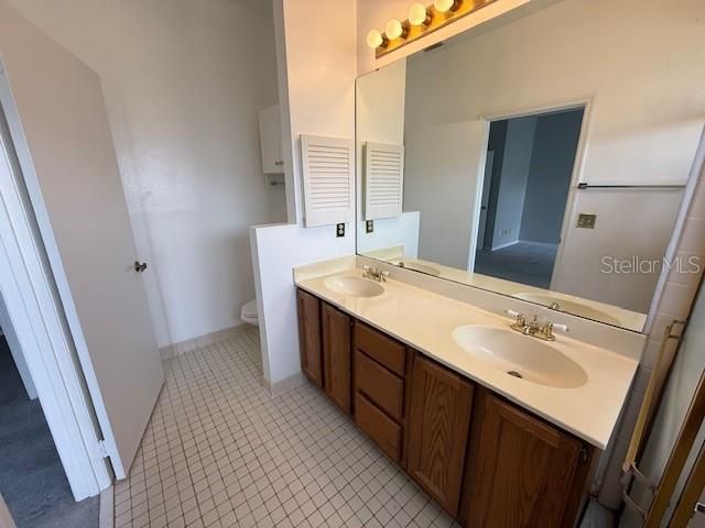 5773 PARKVIEW LAKE DRIVE, Orlando, FL 32821