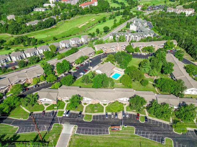 350 Wildwood Drive S 20, Branson, MO 65616