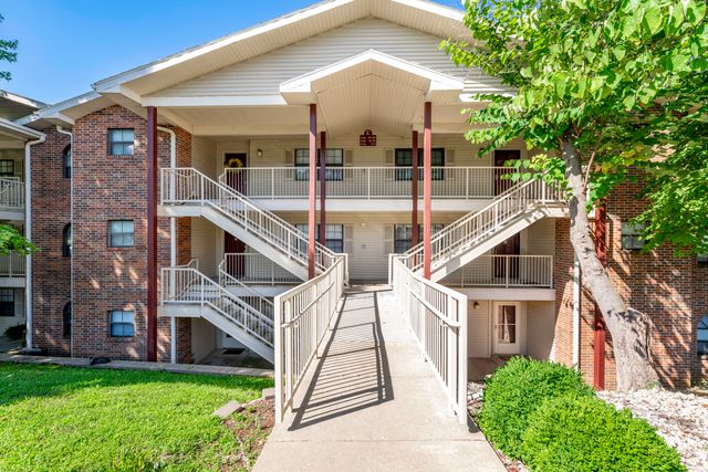 350 Wildwood Drive S 20, Branson, MO 65616