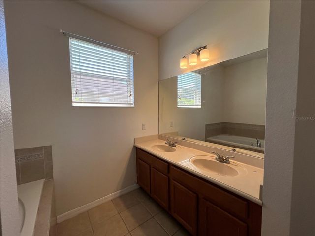 554 HIAWATHA PALM PLACE, Apopka, FL 32712