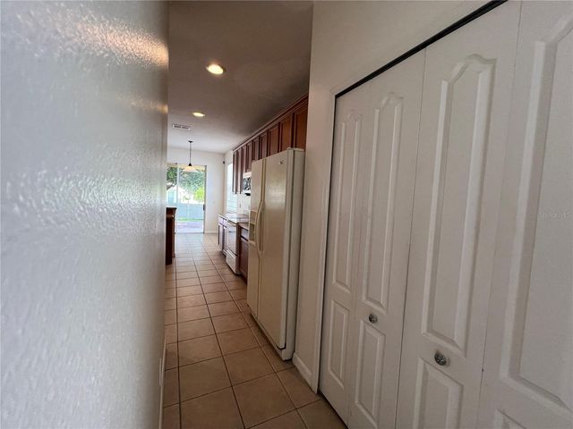 554 HIAWATHA PALM PLACE, Apopka, FL 32712