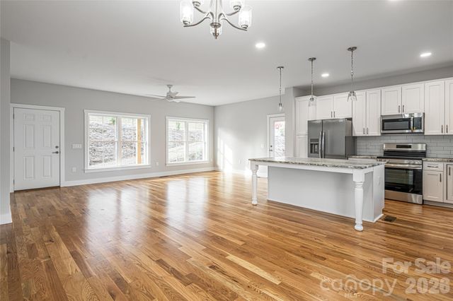87 Locust Grove Road, Weaverville, NC 28787