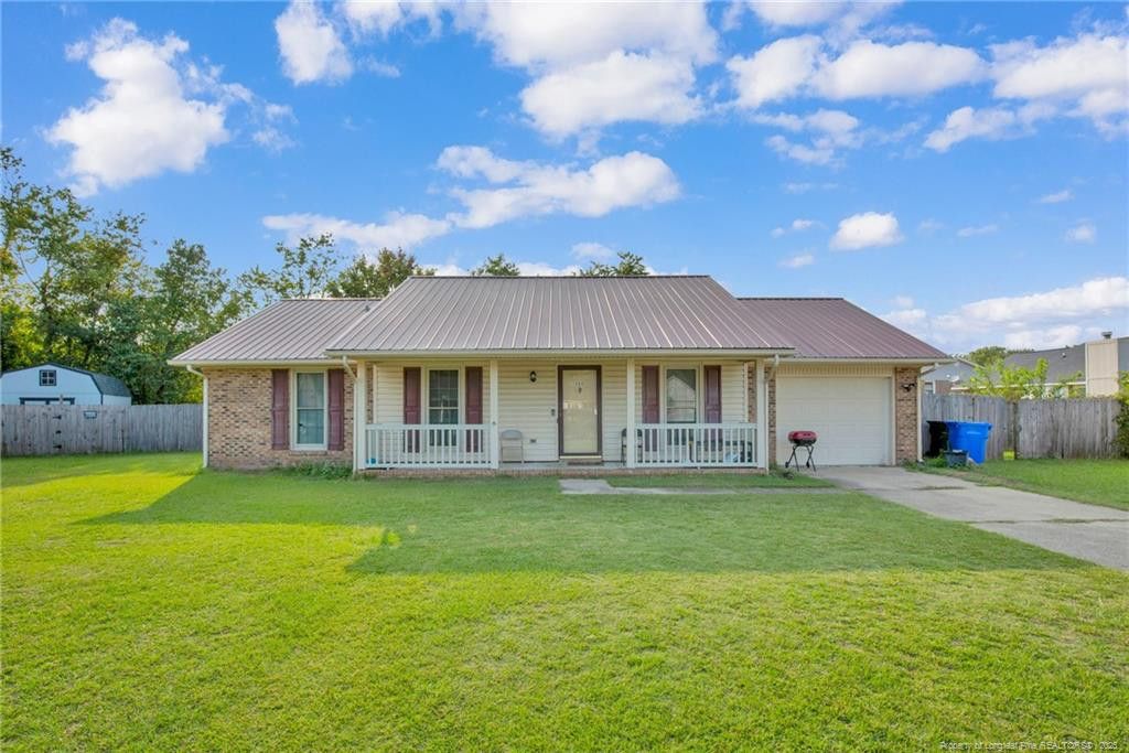1594 Rossmore Drive, Fayetteville, NC 28314