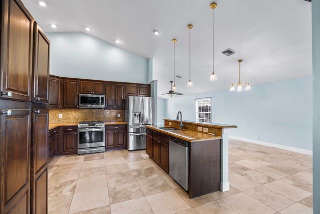 6118 Pompano Street, Jupiter, FL 33458
