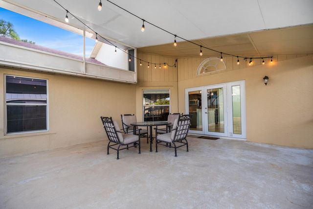 6118 Pompano Street, Jupiter, FL 33458