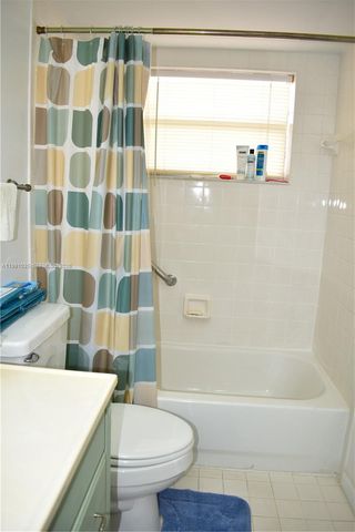 9800 Sunrise Lakes Boulevard 208, Sunrise, FL 33322