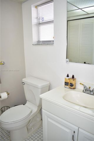 9800 Sunrise Lakes Boulevard 208, Sunrise, FL 33322