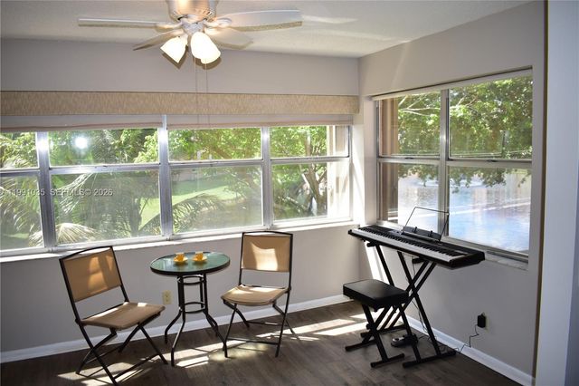9800 Sunrise Lakes Boulevard 208, Sunrise, FL 33322