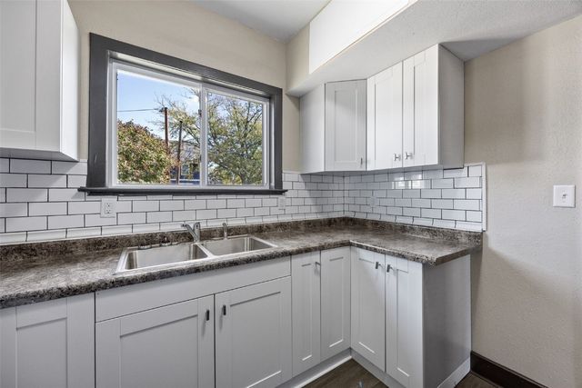 1442 4th Avenue SE, Cedar Rapids, IA 52403