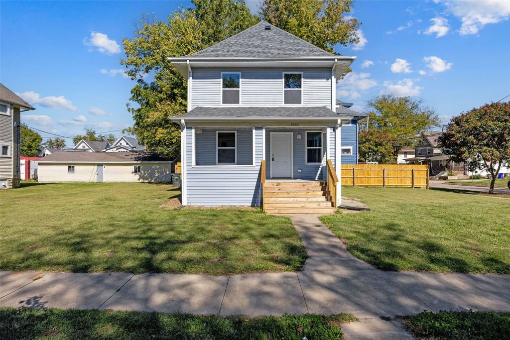1442 4th Avenue SE, Cedar Rapids, IA 52403