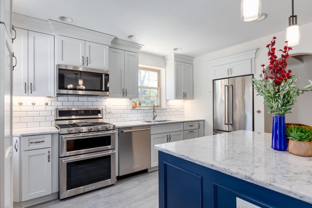 90 Arcadia Avenue, Lakeside Park, KY 41017