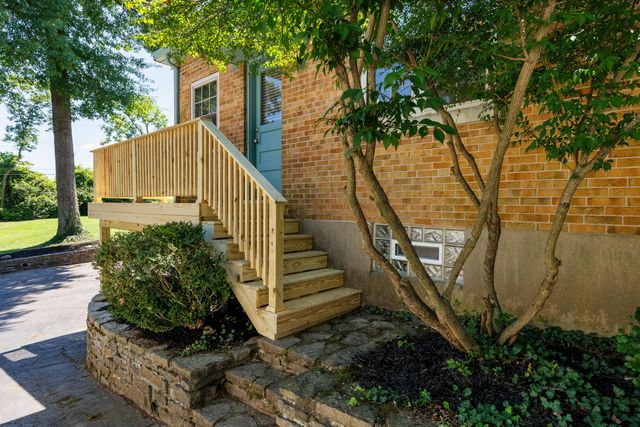 90 Arcadia Avenue, Lakeside Park, KY 41017