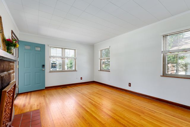 90 Arcadia Avenue, Lakeside Park, KY 41017