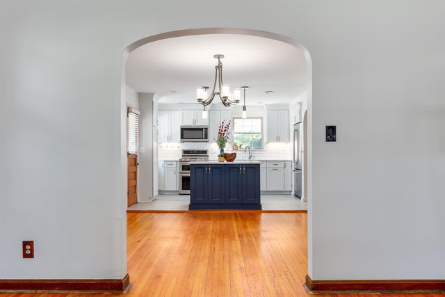 90 Arcadia Avenue, Lakeside Park, KY 41017