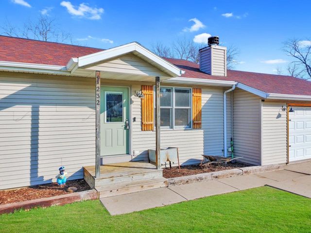 232 W Fremont STREET, Darien, WI 53114