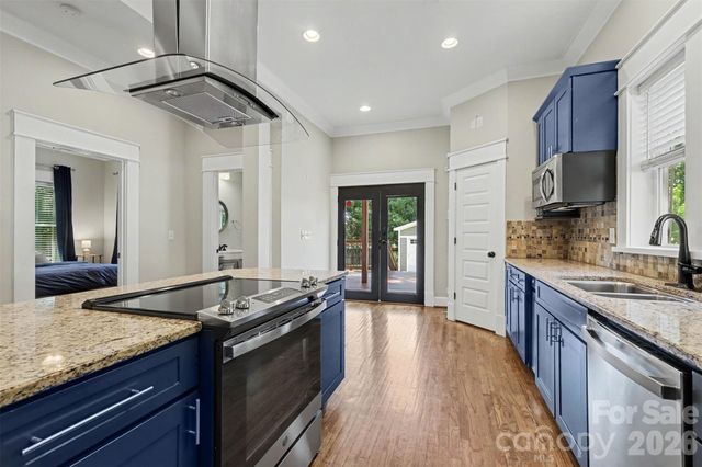 303 Sylvania Avenue, Charlotte, NC 28206