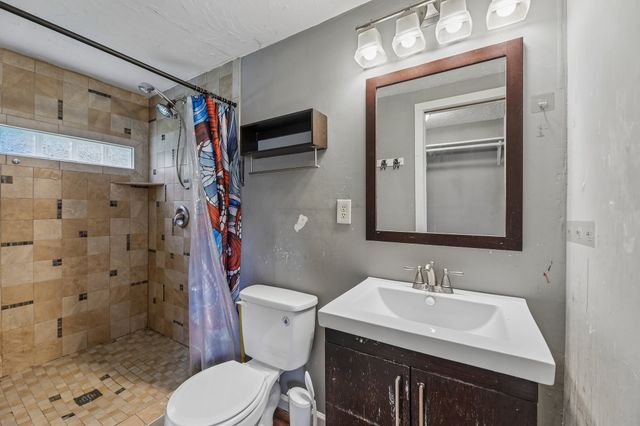 1610 Graybar Ln, Murfreesboro, TN 37129