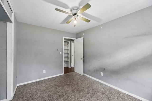 1610 Graybar Ln, Murfreesboro, TN 37129