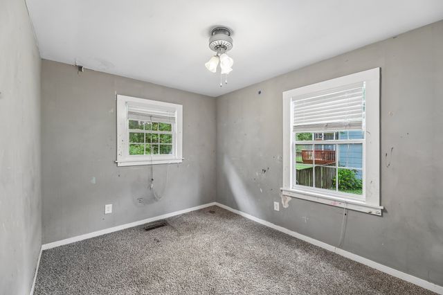 1610 Graybar Ln, Murfreesboro, TN 37129