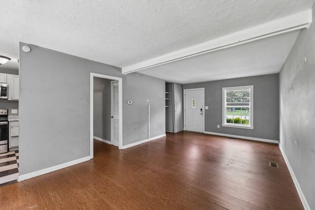 1610 Graybar Ln, Murfreesboro, TN 37129