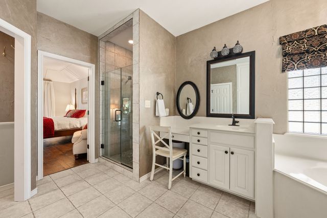 615 Runaway Bay Drive, Runaway Bay, TX 76426