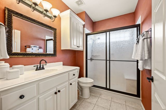 615 Runaway Bay Drive, Runaway Bay, TX 76426