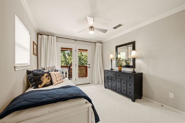 615 Runaway Bay Drive, Runaway Bay, TX 76426