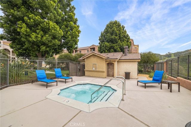 2500 San Gabriel 306, Corona, CA 92882