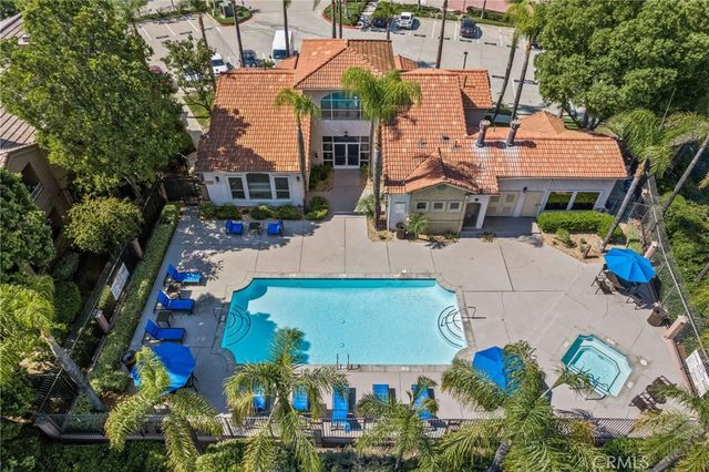 2500 San Gabriel 306, Corona, CA 92882