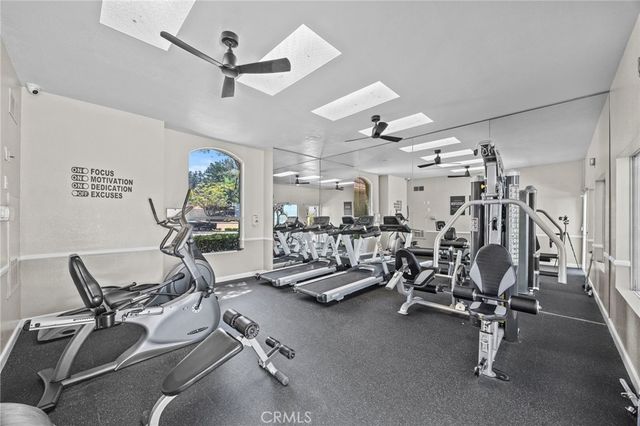 2500 San Gabriel 306, Corona, CA 92882