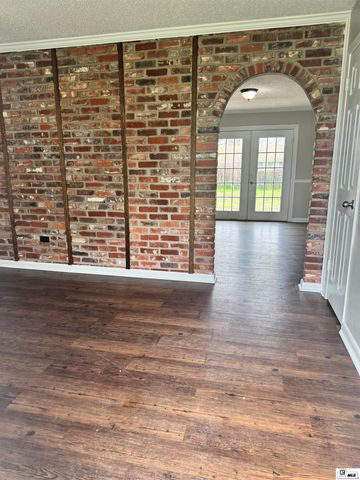 16 CAMELLIA DRIVE, Monroe, LA 71201