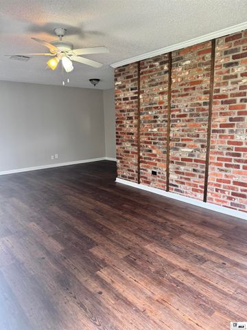 16 CAMELLIA DRIVE, Monroe, LA 71201